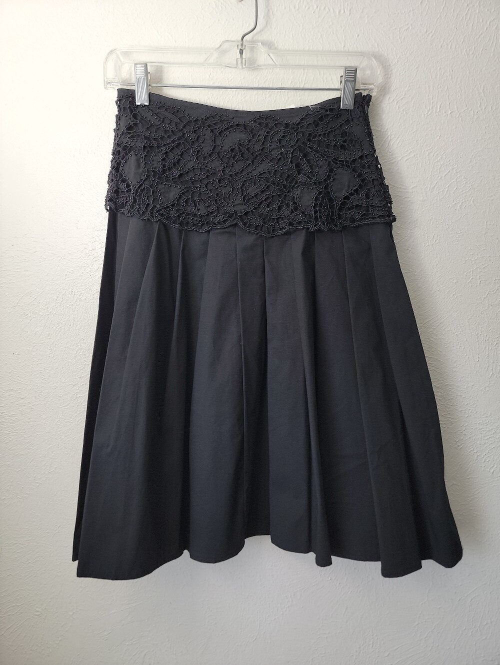 Y2k Black Women's Pleated Skirt with Beaded Crochet Foldover Waistband
